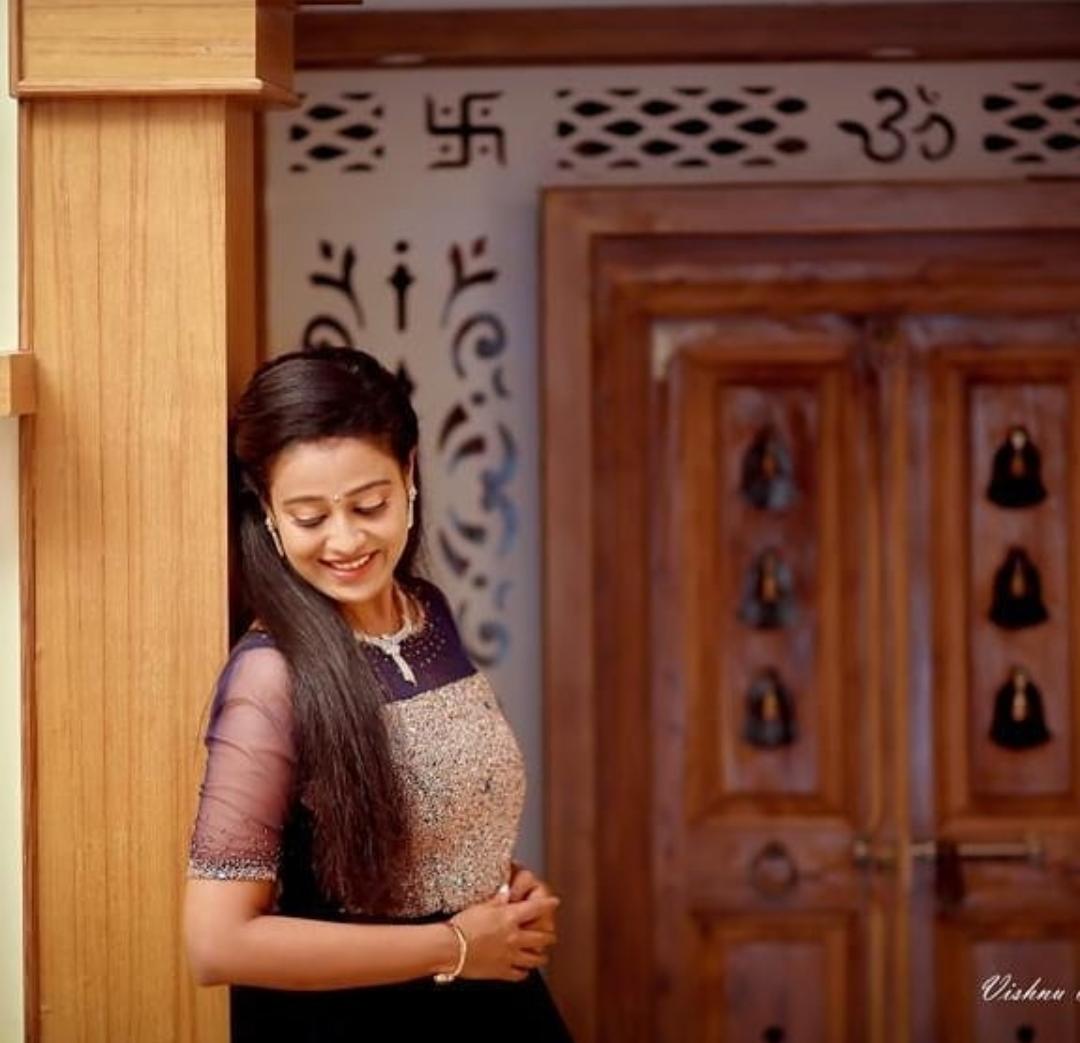 OLIVE LADIES AND GENTS BEAUTY CLINIC IRITTY