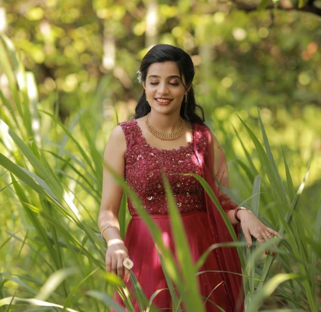 OLIVE LADIES AND GENTS BEAUTY CLINIC IRITTY